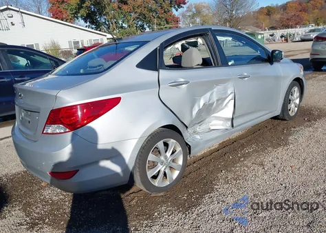 2013 Hyundai Accent Gls z USA, uszkodzony, nr VIN KMHCU4AE7DU311065